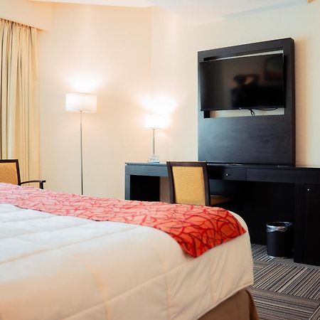 ฮาวเวิร์ด จอห์นสัน เนวเกง Hotel เนวเก็น ภายนอก รูปภาพ